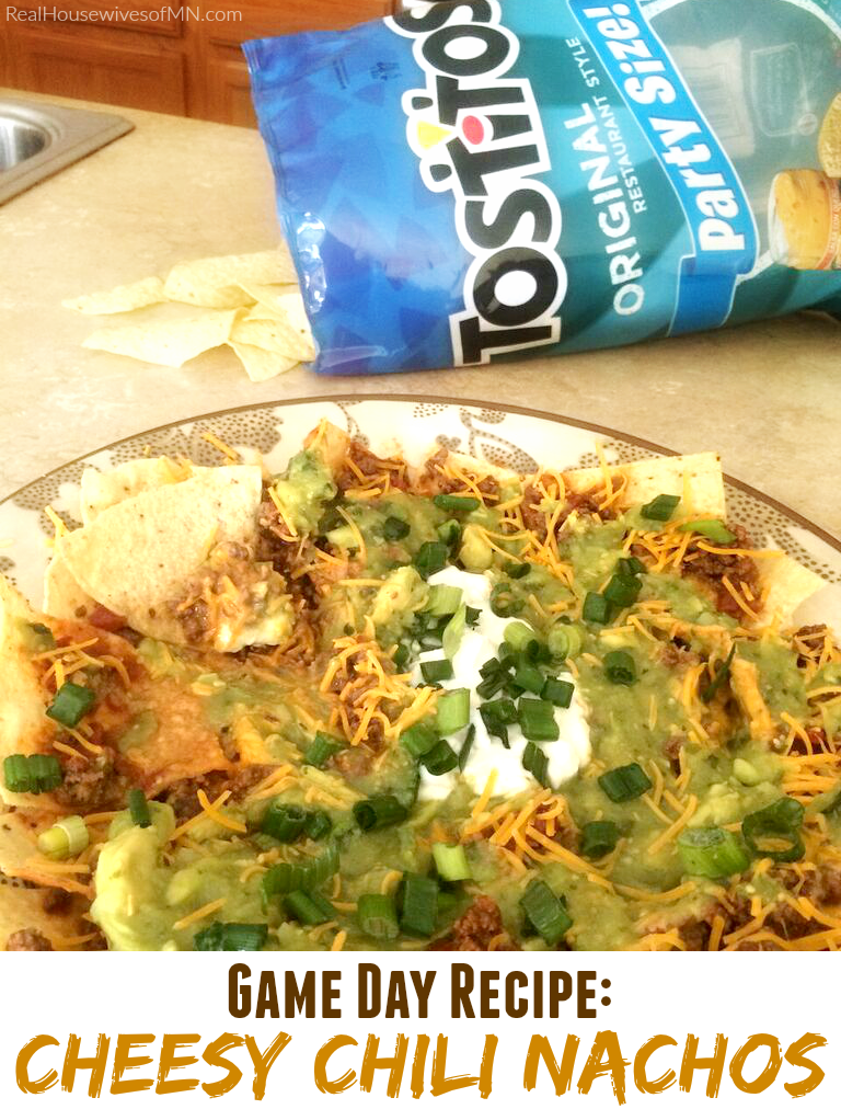 Game Day cheesy chili nachos with tostitos #ad