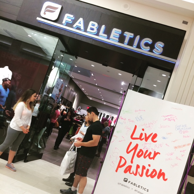 fabletics at mall of america